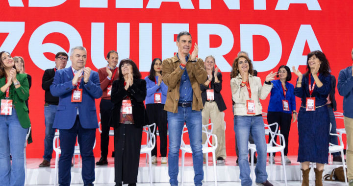 El PSOE denuncia a Vox por financiación irregular ante la Fiscalía