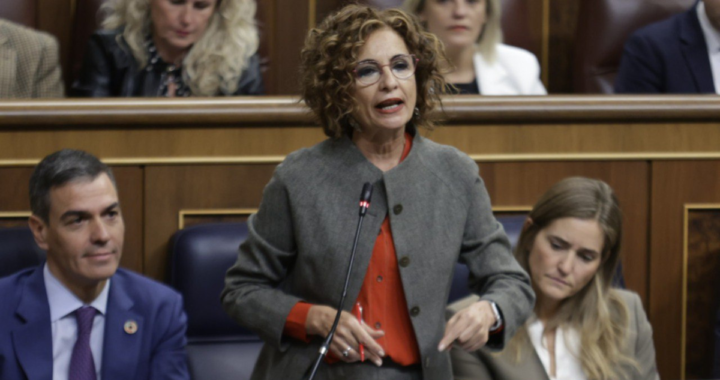 El Congreso aprueba la reforma fiscal, con el impuesto a la banca, pero sin el de energéticas