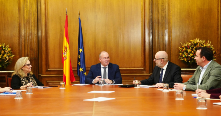 CSIF traslada al PP su «preocupación» por el concierto de Muface